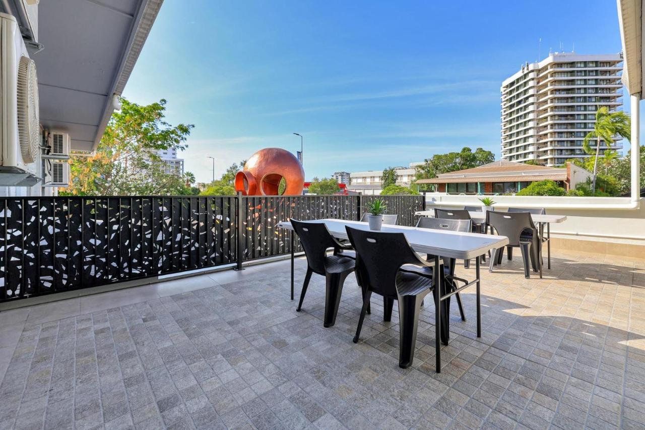 Hotel Capitanos Darwin Exterior foto